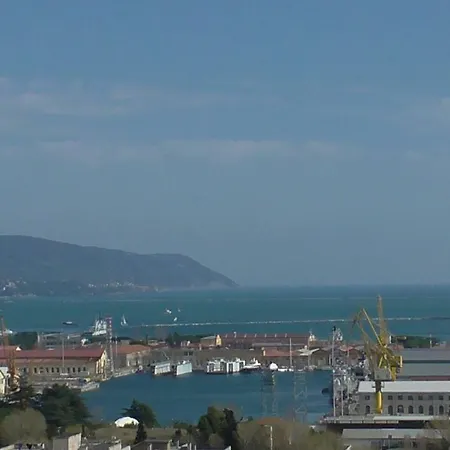 Il Golfo E I Limoni Apartment *