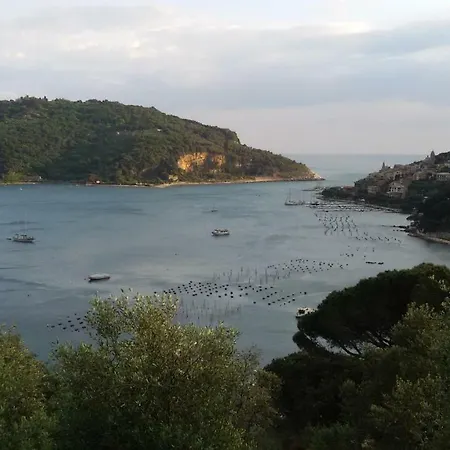 Il Golfo E I Limoni Apartment